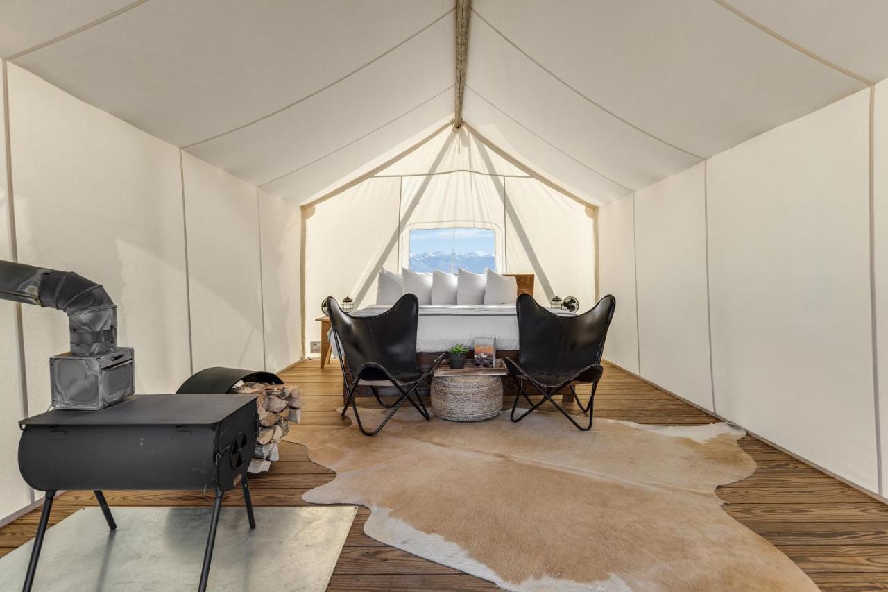 Under Canvas Moab Exterior photo