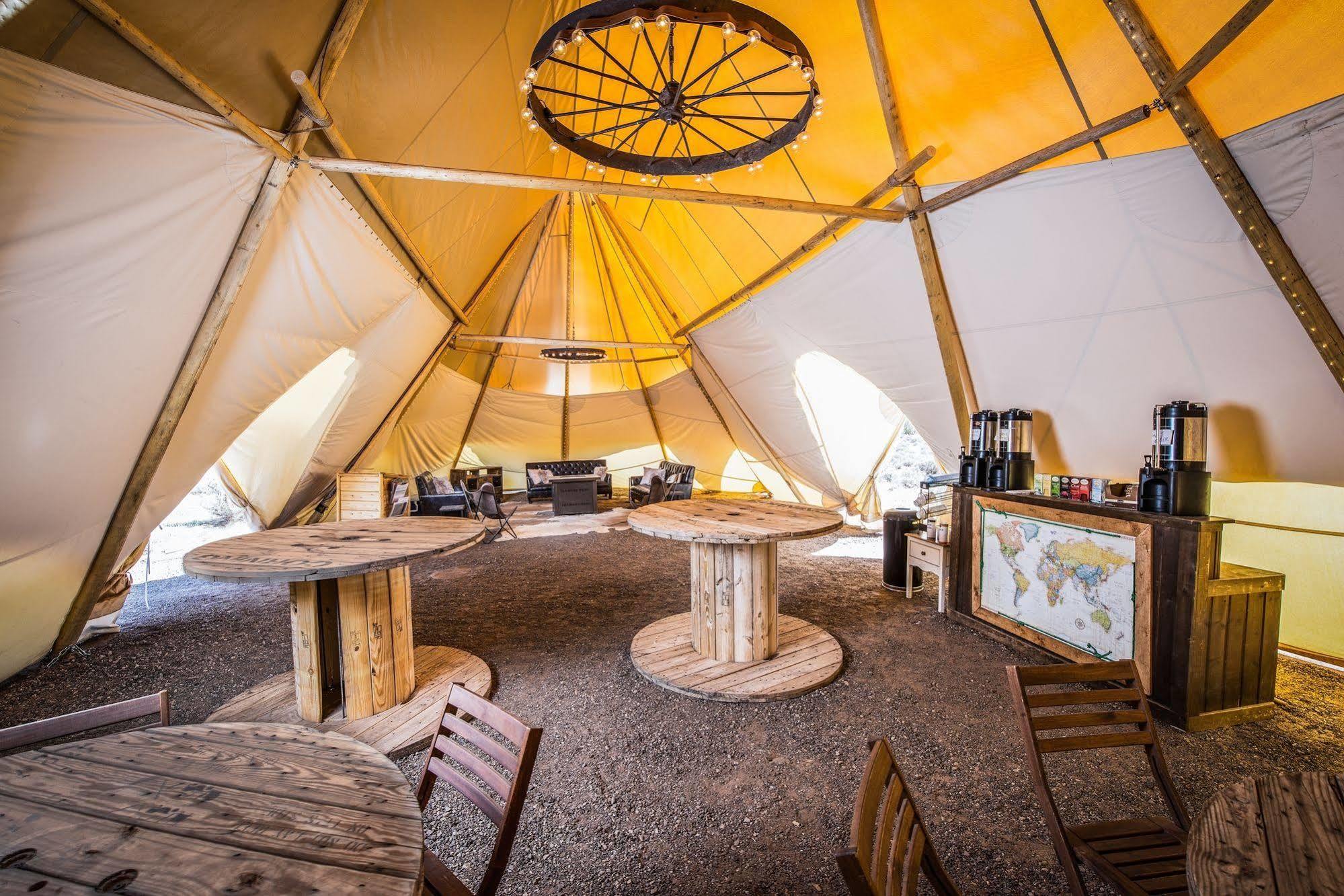 Under Canvas Moab Exterior photo
