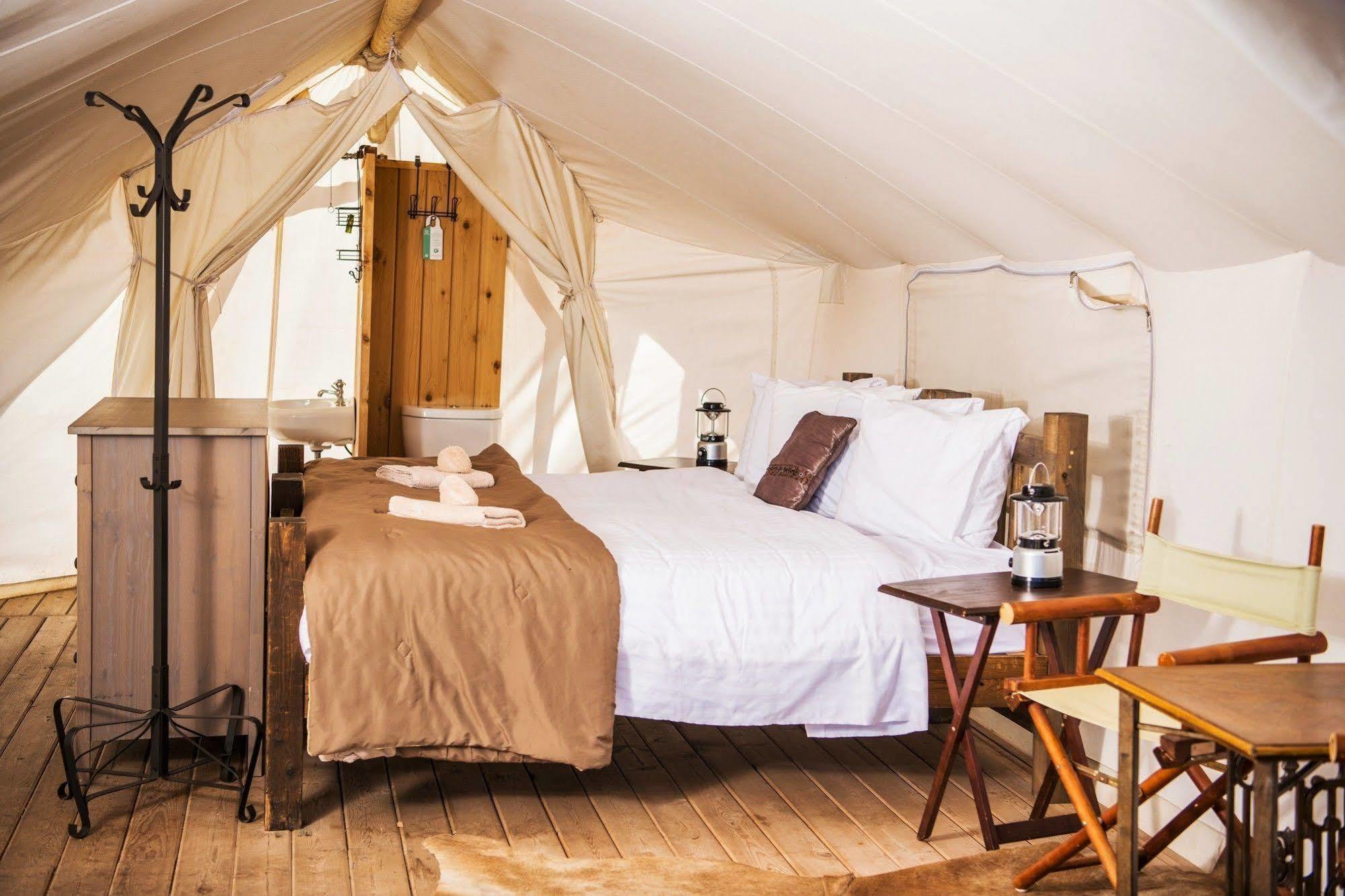 Under Canvas Moab Exterior photo