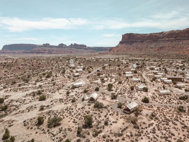 Under Canvas Moab Exterior photo