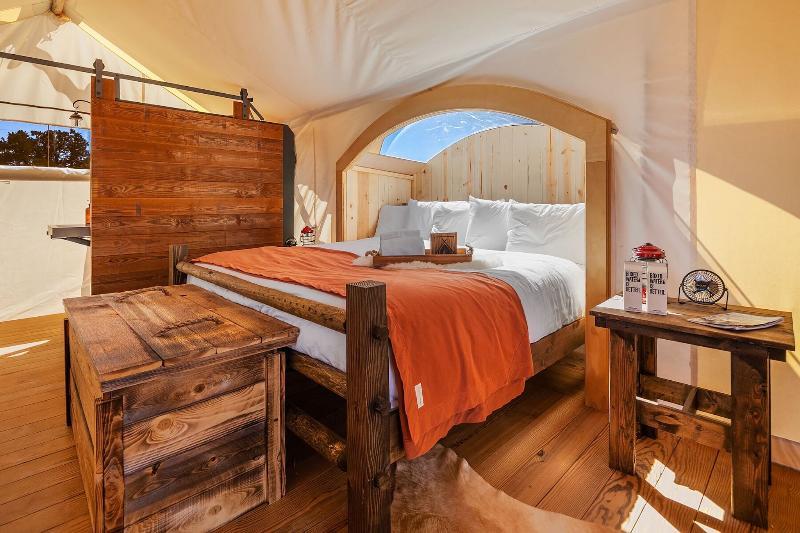 Under Canvas Moab Exterior photo